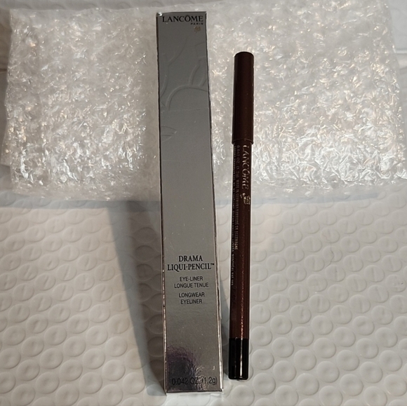 Lancome Drama Liqui-Pencil Eye Liner in Brun (Metallic Brown) - Picture 1 of 6